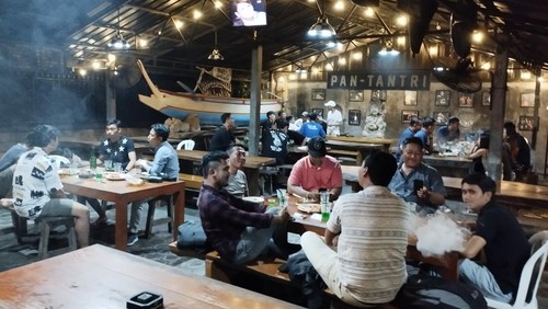 Suasana Warung Pan Tantri di Jalan Pungutan, Sanur, Denpasar, Bali, Jumat (27/1/2023)