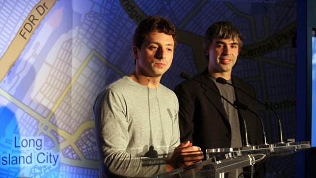 NEW YORK - SEPTEMBER 23:  Google founders Larry Page (R) and Sergey Brin (L) speak at a press conference announcing Google's launch of a new transit mapping feature of Google Maps with the Metropolitan Transit Authority at Grand Central Station on September 23, 2008 in New York City.  Users searching for driving directions will also be given the choice of public transportation directions.  (Photo by Michael Nagle/Getty Images)