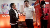(Ki-Ka) Gianti Atmojo, Country Director dan Andrew Sutedjo, Country Manager dari SI-UK Indonesia. 