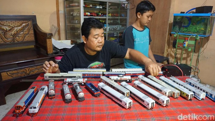 Bisnis miniatur kereta api