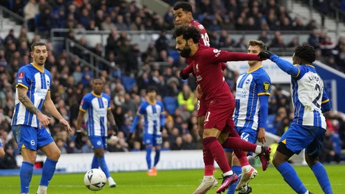 Liverpools Mohamed Salah, centre, fails to score during the FA Cup 4th round soccer match between Brighton and Hove Albion and Liverpool at the Falmer Stadium in Brighton, England, Sunday, Jan. 29, 2023. (AP Photo/Alastair Grant)