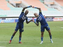 Persib Tak Mau Tergantung pada Duo Brasil