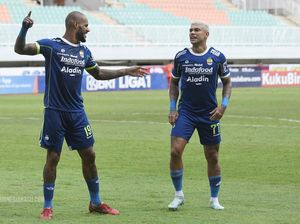 Jadwal Persib Pekan Ini: Misi Rebut Puncak Klasemen dari PSM