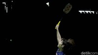 Liu Sheng Shu dan Zhang Shu Xian menang dengan skor 22-20 dan 21-19.