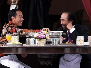 Membaca Isi Pertemuan Jokowi-Surya Paloh