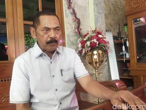 Sederet Kritik FX Rudy buat Gibran dan Teguh
