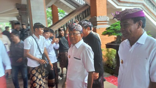 Gubernur Bali Wayan Koster saat melaksanakan kunker ke Buleleng, Minggu (29/1/2023).