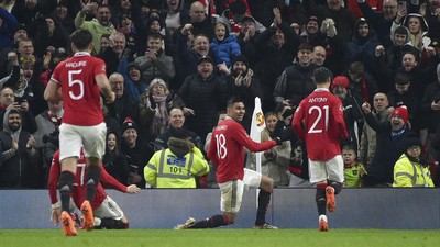 Old Trafford Angker Lagi