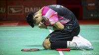 Jonatan menang dua gim langsung atas Chico.