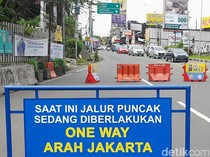 Puncak Mulai Padat Siang Ini, One Way Arah Jakarta Diberlakukan