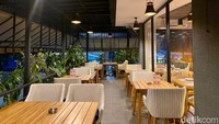 Restoran Abang Turki ini merupakan milik chef asal Turki asli, namanya adalah Chef Sezai Zorlu. Sebelumnya Chef Sezai juga memiliki restoran di Jakarta. Foto: detikcom/Riska Fitria