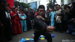 Detik-detik Bendera Swedia Dibakar Massa Aksi Bela Al-Quran