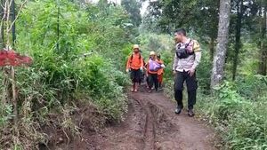 Wanita Melahirkan di Pos 3 Gunung Slamet, Bayi dan Ibu Selamat