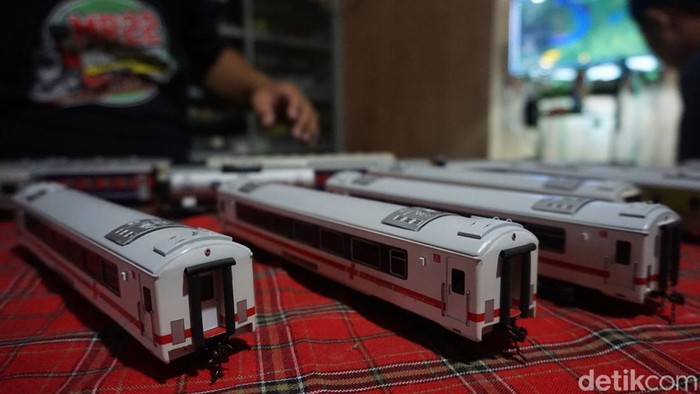 Koleksi Foto miniatur kereta api Koleksi Foto miniatur kereta api