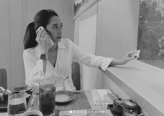 Marchella FP, Teman Dekat Ariel Noah yang Hobi Kulineran