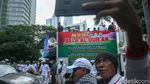 Massa Geruduk Kedubes Swedia Protes Pembakaran Al-Quran