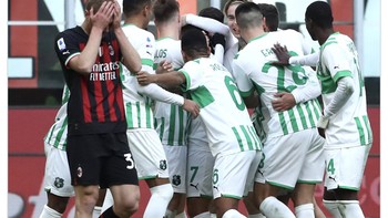 Ini merupakan kekalahan secara beruntun sang juara bertahan. Foto: Twitter