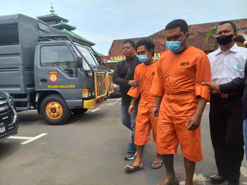 Polsek Kubutambahan saat merilis kasus pencurian emas di Puskesmas Pembantu di Desa Pakisan, Kecamatan Kubutambahan, Buleleng di Mapolres Buleleng, Senin (30/1/2023).