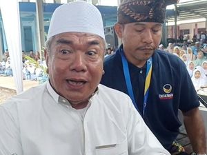 Demi Anies, Pimpinan Ponpes Yatofa Lombok Tinggalkan Golkar