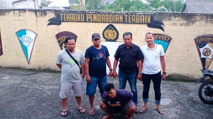 Polisi tangkap penipu yang bawa kabur motor korban di Bogor.