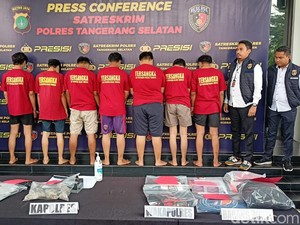 Polisi Ungkap Motif Pelemparan Batu ke Bus Persis Solo