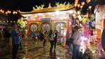Lampion dan Ornamen Oriental Sambut Cap Go Meh di Singkawang