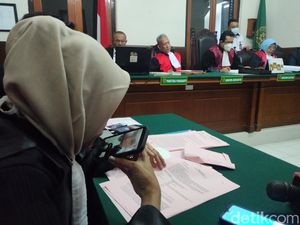 Hakim Minta Balikin Rp 320 Juta dalam Sepekan, Ini Jawaban Thoha Pembobol BCA