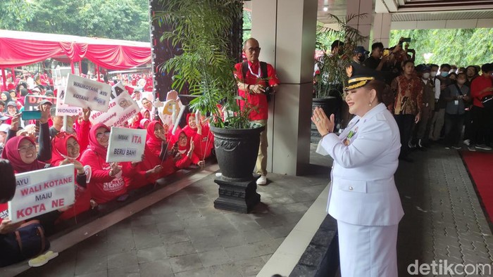 Suasana saat Megawati Soekarnoputri hadiri pelantikan Walkot Semarang, Senin (30/1/2023).