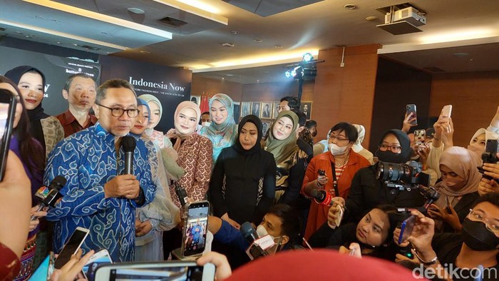 Menteri Perdagangan Zulkifli Hasan mendukung New York Fashion Week (NYFW).