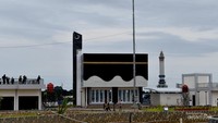 Musala berbentuk kakbah.