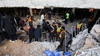 Peristiwa ledakan ini membuat pemerintah Pakistan menempatkan negara dalam siaga tinggi.