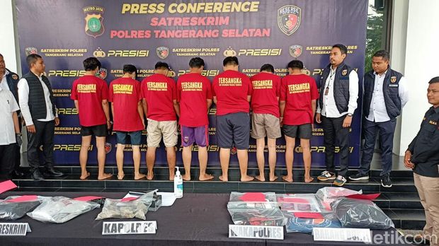 Bus Persis Solo Dilempari Batu: Penyebab Hingga Daftar Tersangka