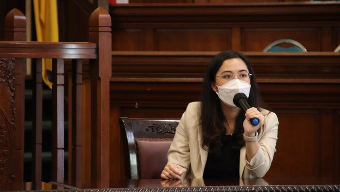Celline, Alumnus Unair yang Kini S2 di Universitas Harvard