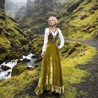 Berdandan ala wanita Viking, Freya mengaku mendapat lebih banyak komentar positif daripada negatif. Tak jarang ia bahkan disangka princess oleh anak-anak.Foto: Instagram @freyashalla