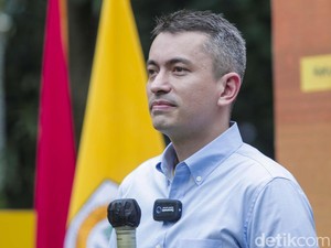 Jubir TKN Puji Sikap Santun dan Santuy Prabowo-Gibran Saat Pengundian di KPU