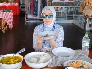 Maju Jadi Cawalkot, Atalia Praratya Senang Berbagi dan Jajan di Kaki Lima