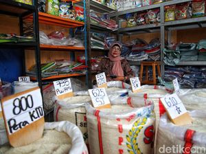 Pak Jokowi, Harga Beras Masih Mahal Padahal Bulog Guyur 186.000 Ton