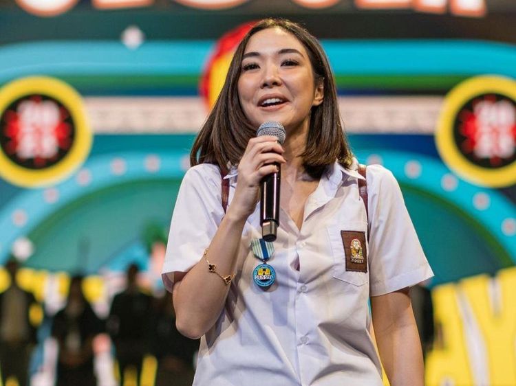 Cantiknya Gisel Pakai Baju SMA, Masih Cocok Kok!