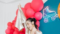 Jessica Iskandar merayakan ulang tahun di rumah baru yang sudah selesai dikerjakan. Foto: instagram