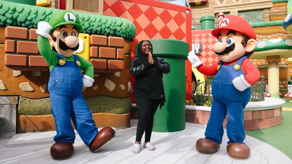Di Jepang sendiri, Universal Studios telah mendapatkan tema ini sejak 2021.  