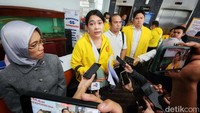Mereka juga melaporkan Polres Jakarta Selatan dan pihak yang menerbitkan visum et repertum ke Ombudsman RI atas dugaan malaadministrasi.