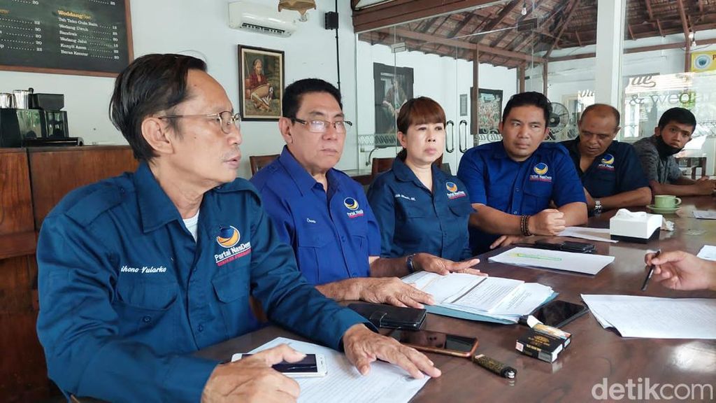 Mundur, Pengurus NasDem Surabaya Tegaskan Tak Terkait Pencapresan Anies
