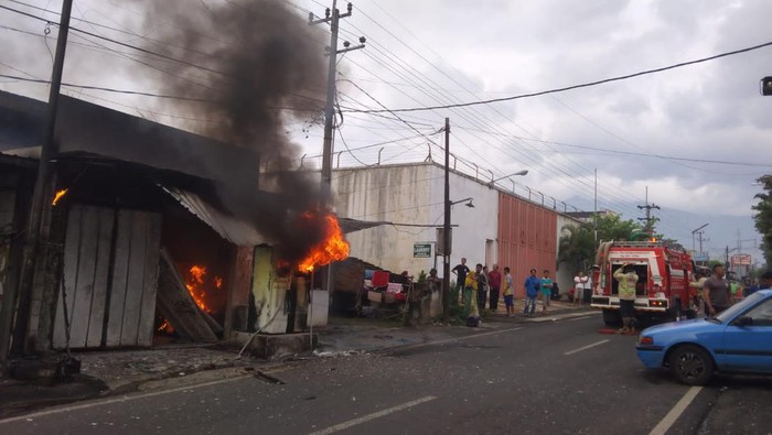 pertamini di malang terbakar