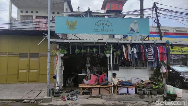 Rumah Gos A penyebar uang viral Jombang