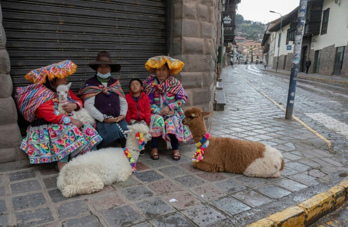 Suasana sepi di Ollantaytambo, Peru