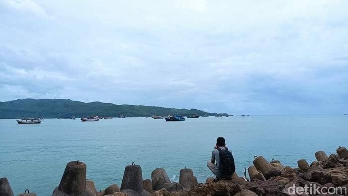 teluk pacitan