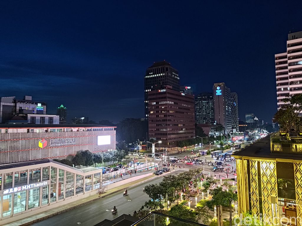 Zenfone 9