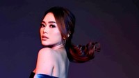 Yes, jadi awal tuh ada tawaran nge-DJ dan tergiur harganya, jadi malah nyaman pengin lagi pengin lagi nge-DJ, ujar Anne Ardina. (Foto: dok Instagram)
