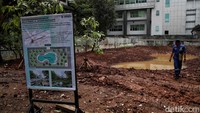 Adapun embung di Laboratorium Balai Tekstil dapat menampung debit air hingga 300 meter kubik dengan luas 24 meter persegi dan kedalaman dua meter. Sementara di COne dan Holland Village memiliki total volume 800 meter kubik dengan luas total 400 meter persegi dan kedalaman 1,5 meter.