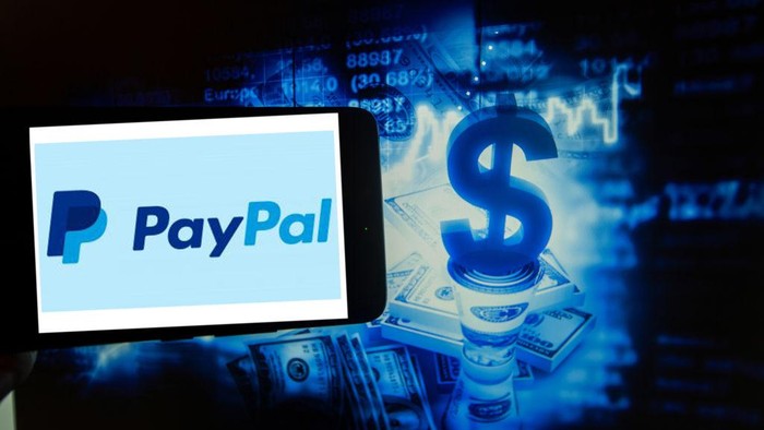Gelombang PHK masih terus dilakukan oleh sejumlah perusahaan. Kali ini, platform transfer uang PayPal akan PHK 2.000 karyawan